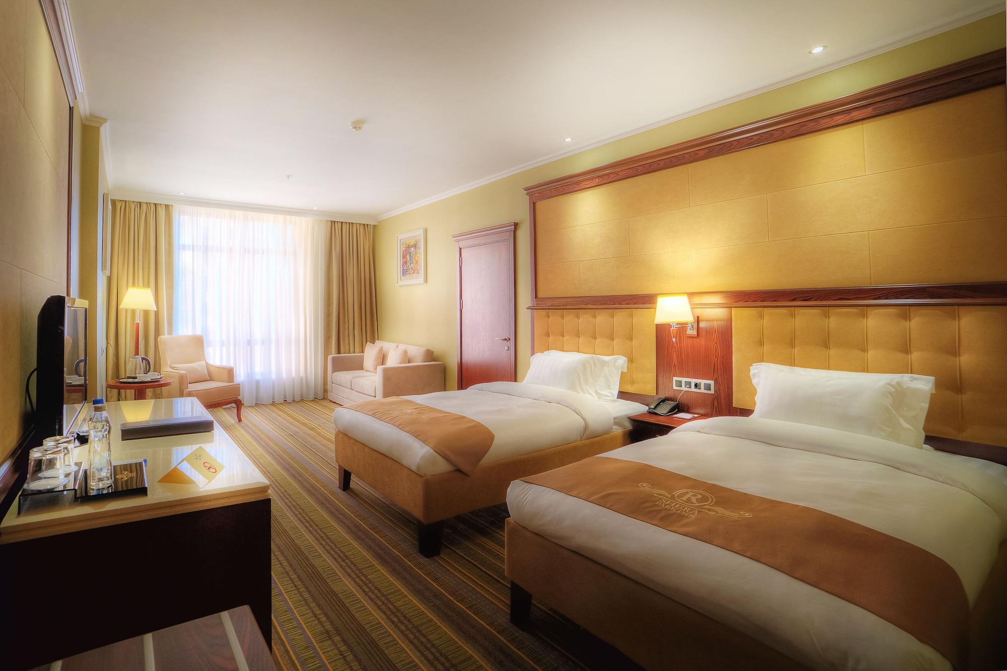 Shera Inn Hotel Ałma Ata Zewnętrze zdjęcie