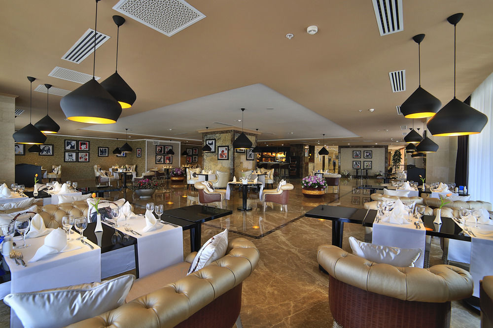 Shera Inn Hotel Ałma Ata Zewnętrze zdjęcie