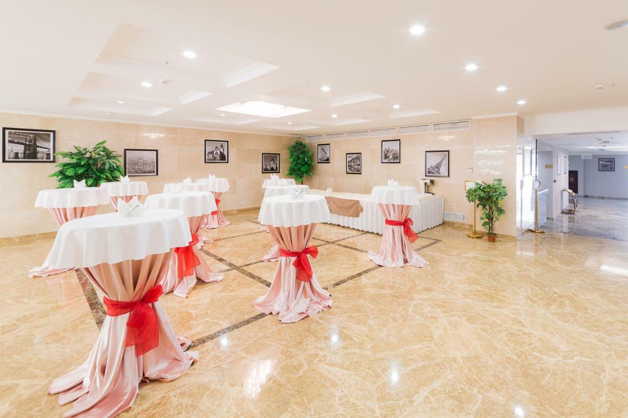 Shera Inn Hotel Ałma Ata Zewnętrze zdjęcie